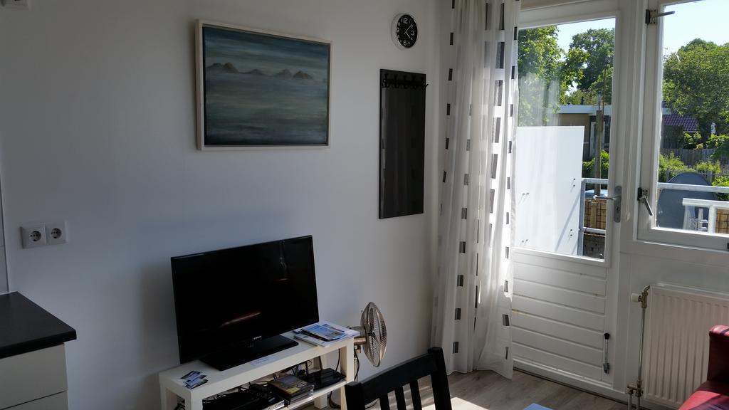 Homestay Bij Aelita دِن بورِخْ المظهر الخارجي الصورة